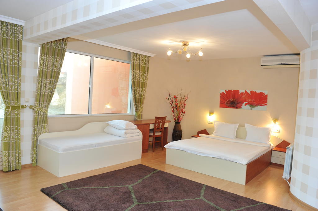 Eros Motel Sandanski Oda fotoğraf
